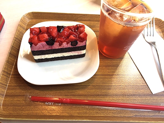 カフェで休憩