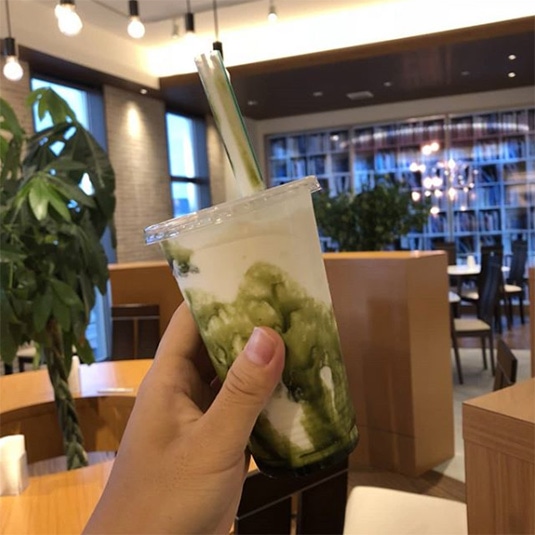 クォーターズカフェ
